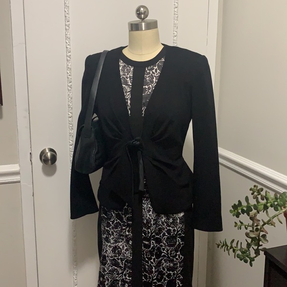 🟣 3/$50! Modern floral Narcisco Rodriguez DN - Picture 2 of 4